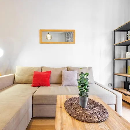 Cozy Flat With Common Pool & Parking - Center By Rems Apartment Malaga Exterior photo