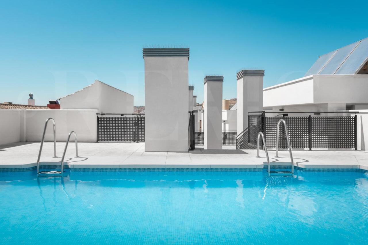 Cozy Flat With Common Pool & Parking - Center By Rems Malaga